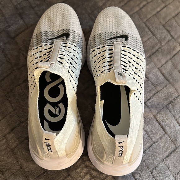 NWOT- Nike Men's React Phantom Run Flyknit 2 Running Shoes - Picture 7 of 7